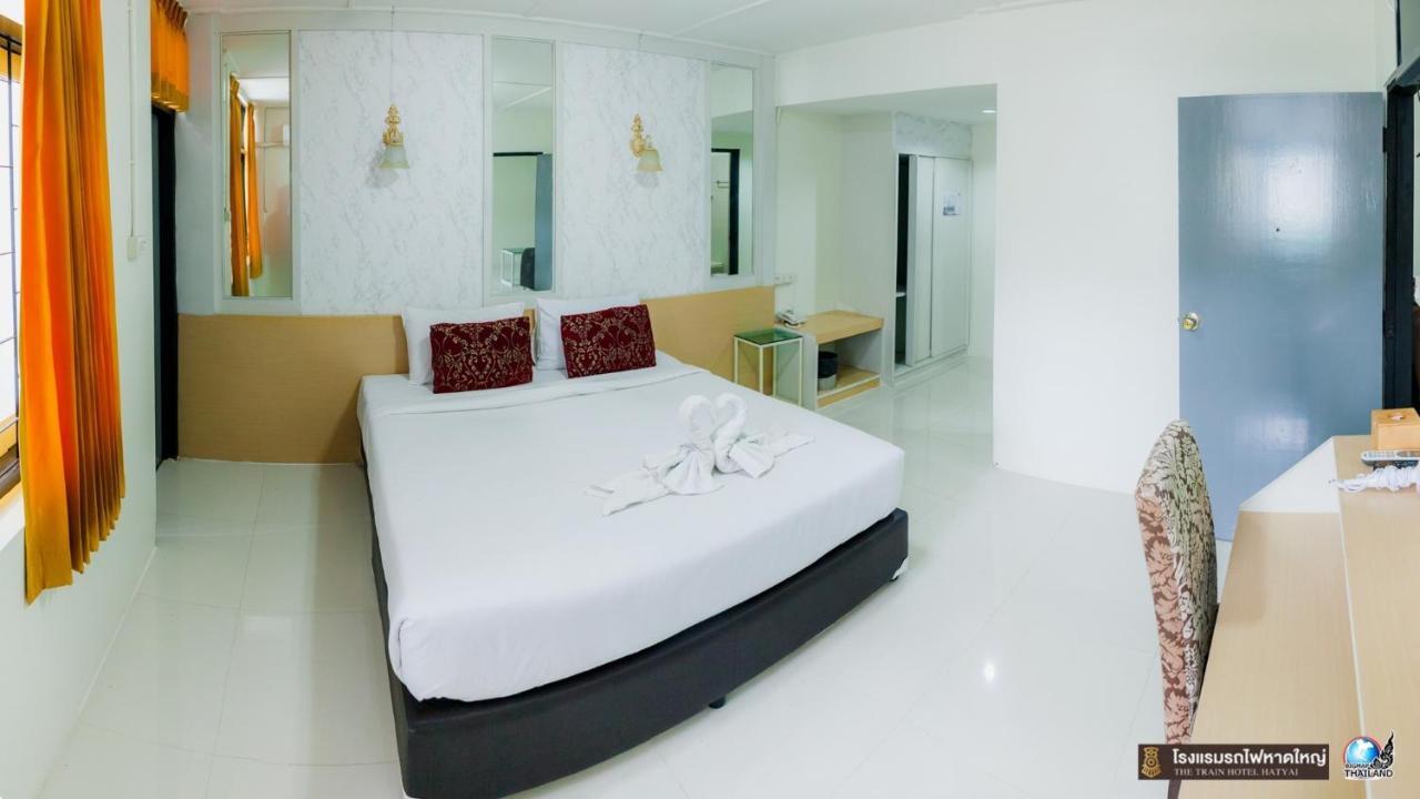 The Train Hotel Hatyai Hat Yai Exterior foto